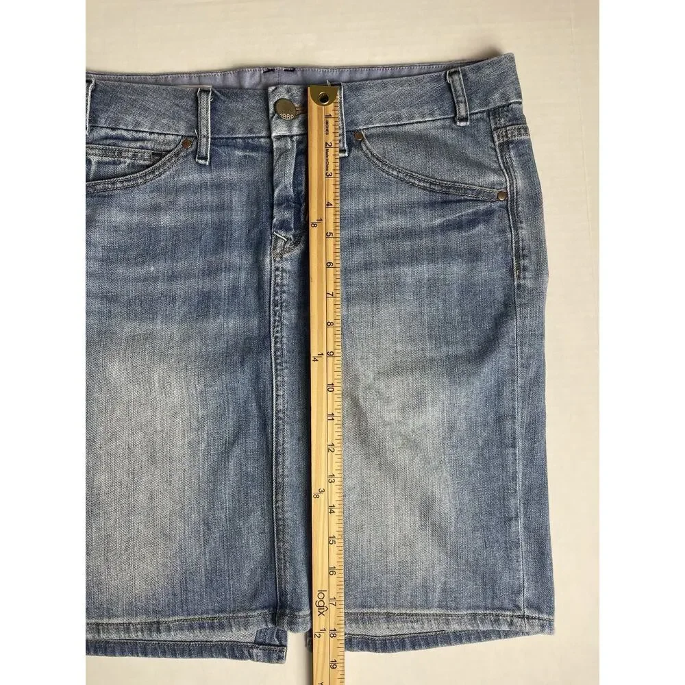 GAP 1969 Denim Skirt‎ Women's Size 29/8 18